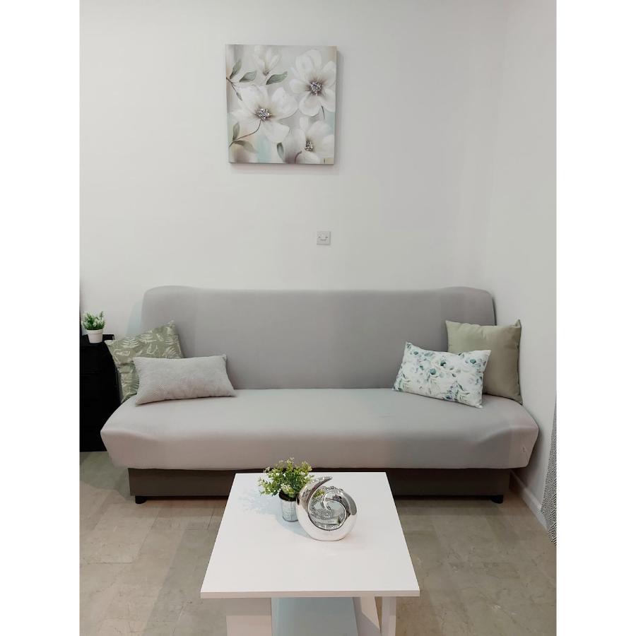 Studio Apartment Lee Сплит Екстериор снимка